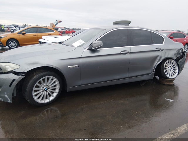 41479952 :رقم المزاد ، WBAFR7C55BC603251 vin ، 2011 Bmw 535i مزاد بيع