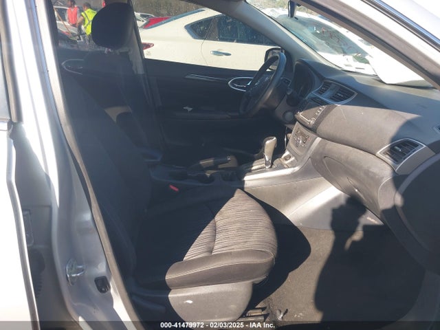 3N1AB7AP8JY251023 Nissan SENTRA SV