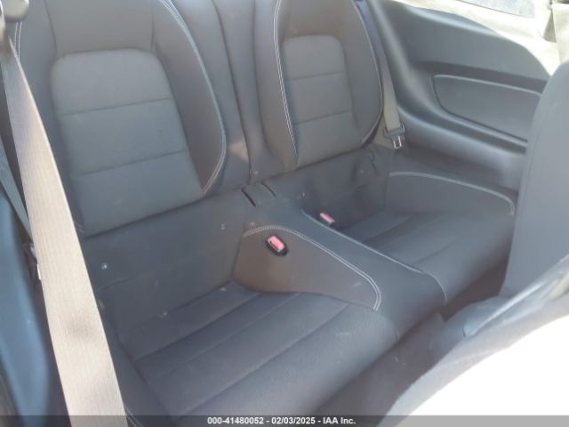1FA6P8AM3H5282855 Ford Mustang V6
