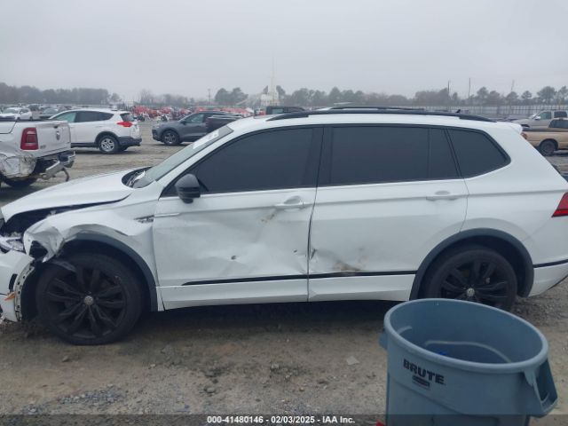 3VV2B7AX1LM151388 Volkswagen Tiguan 2.0t Se/2.0t Se R-line Black/2.0t Sel