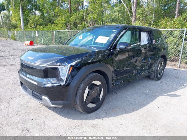 KIA Ev9 Light Long Range 2024 KNDAB5S13R6024093 Image 2