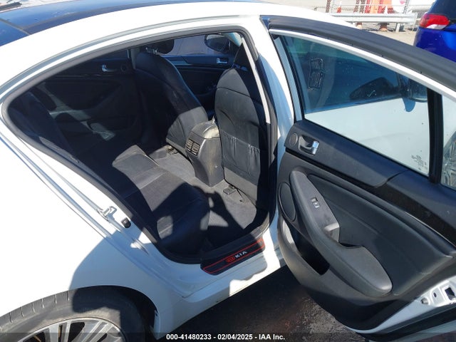KIA Cadenza Premium 2015 KNALN4D7XF5196941 Image 8