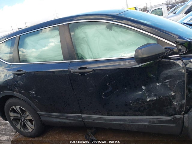 Honda CR-V LX 2019 2HKRW6H36KH230199 Image 13