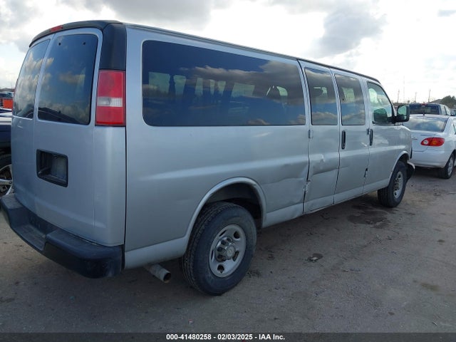 1GAZGNFF1H1325590 Chevrolet Express 3500 Ls