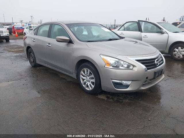 Nissan Altima 2.5 S 2015 1N4AL3AP0FN341280 Image 1