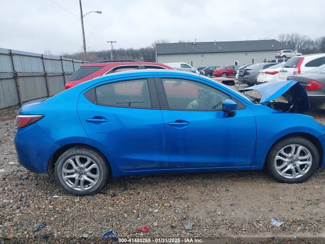 3MYDLBYV6JY320209 Toyota YARIS IA