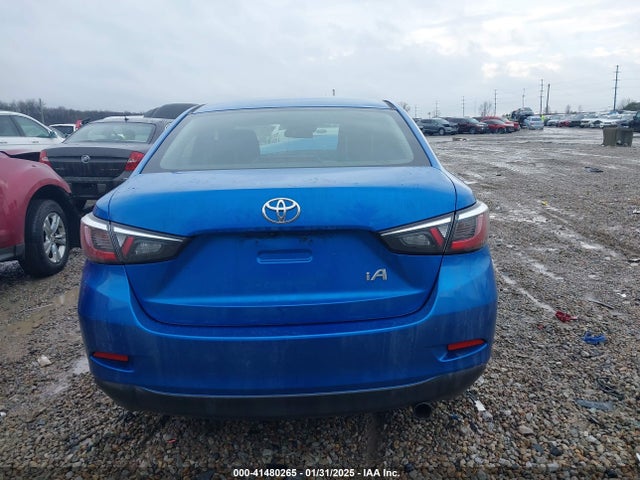 3MYDLBYV6JY320209 Toyota YARIS IA