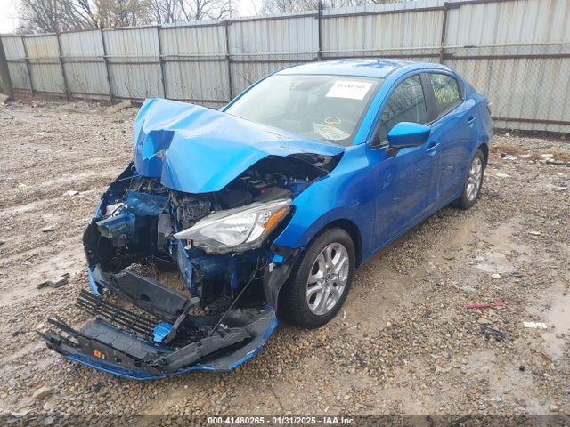 3MYDLBYV6JY320209 Toyota YARIS IA