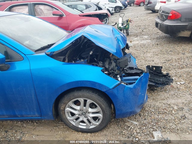 3MYDLBYV6JY320209 Toyota YARIS IA