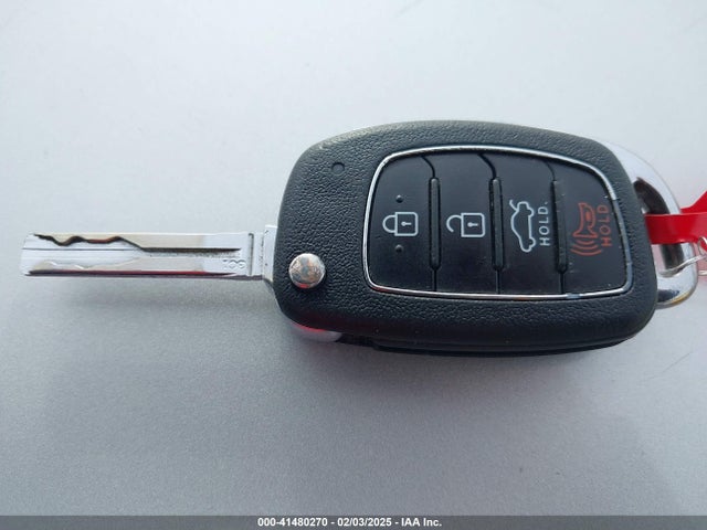 5NPE24AF9JH656616 Hyundai SONATA SE