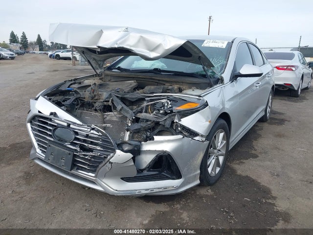 5NPE24AF9JH656616 Hyundai SONATA SE