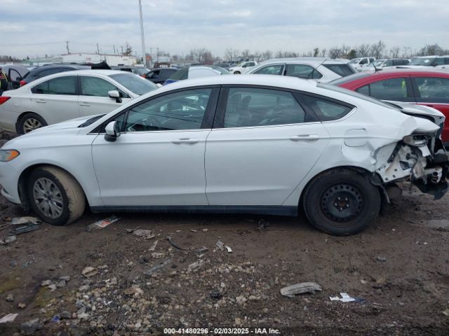 1FA6P0G79E5404312 Ford FUSION S