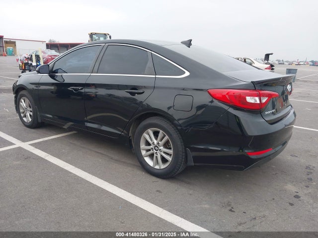 Hyundai SONATA SE 2015 5NPE24AF8FH186019 Image 3