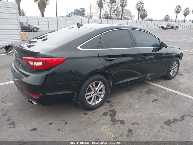 Hyundai SONATA SE 2015 5NPE24AF8FH186019 Image 4