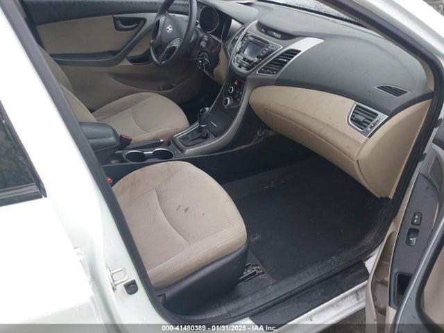 Hyundai ELANTRA SE 2016 5NPDH4AE7GH706794 Image 5