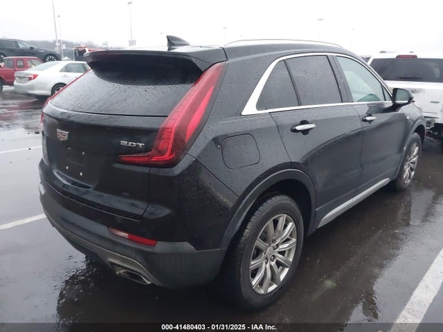2019 CADILLAC XT4 1GYFZCR49KF211022 Photo 3