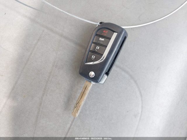 JTDEPRAE5LJ113540 Toyota COROLLA LE