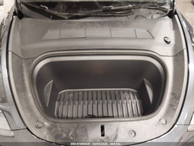 7SAYGDEEXSA354929 Tesla Model Y Long Range Dual Motor All-wheel Drive