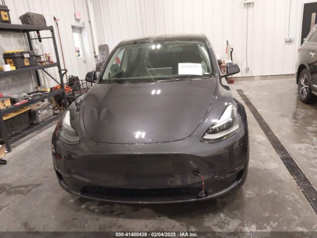 7SAYGDEEXSA354929 Tesla Model Y Long Range Dual Motor All-wheel Drive