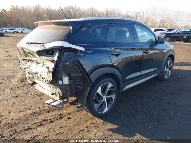 KM8J3CA21HU296966 Hyundai Tucson Sport