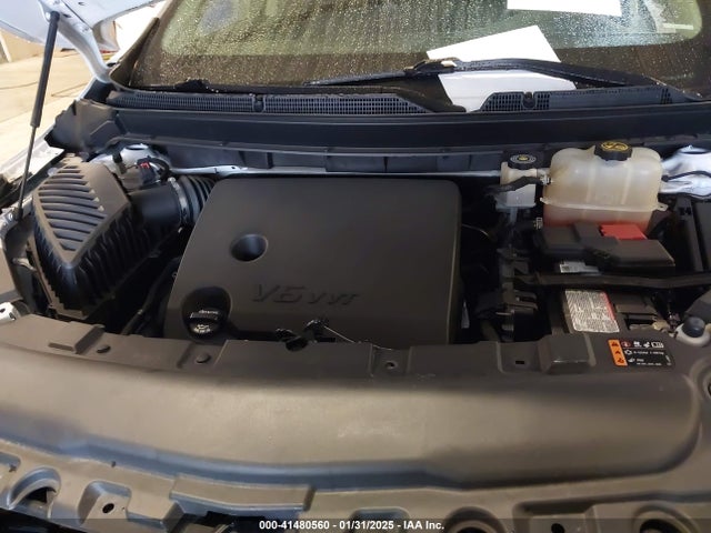 5GAERBKW3JJ257689 Buick Enclave Essence