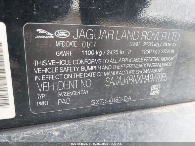 2017 JAGUAR XE SAJAJ4BNXHA977865 Photo 8