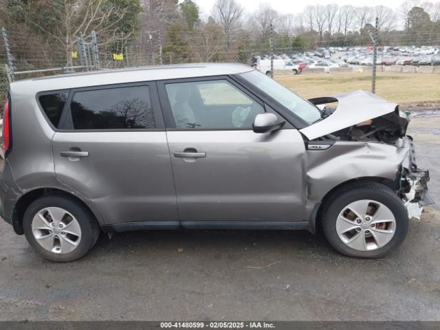 KNDJN2A28G7258270 KIA Soul