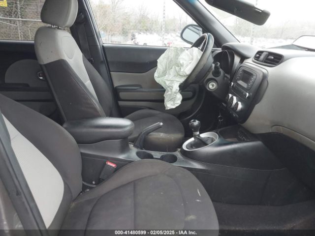 KNDJN2A28G7258270 KIA Soul
