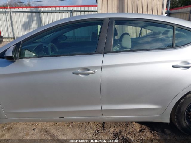 5NPD74LF7HH182251 Hyundai ELANTRA SE
