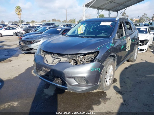 Nissan ROGUE SV 2015 5N1AT2MVXFC915809 Image 2