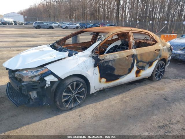 5YFBURHE8JP811229 Toyota COROLLA SE