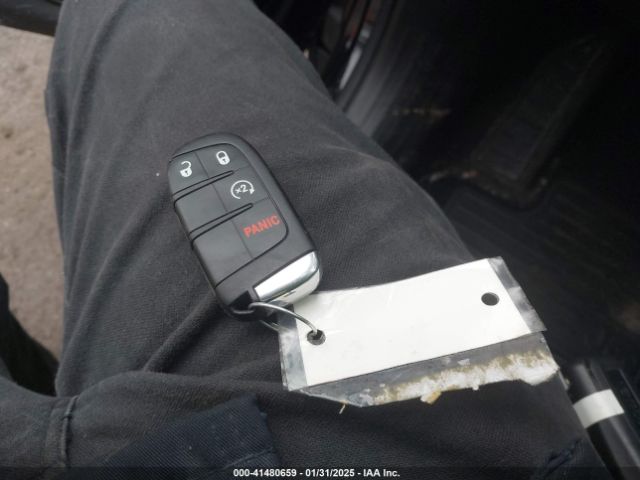 ZACNJABB8LPL53847 Jeep Renegade Altitude Fwd