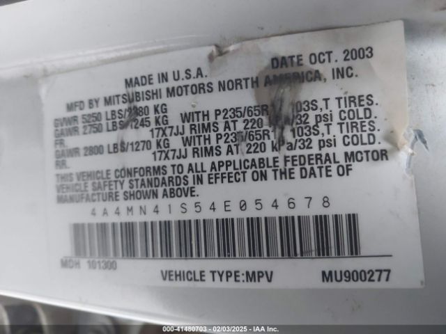 2004 MITSUBISHI ENDEAVOR 4A4MN41S54E054678 Photo 8