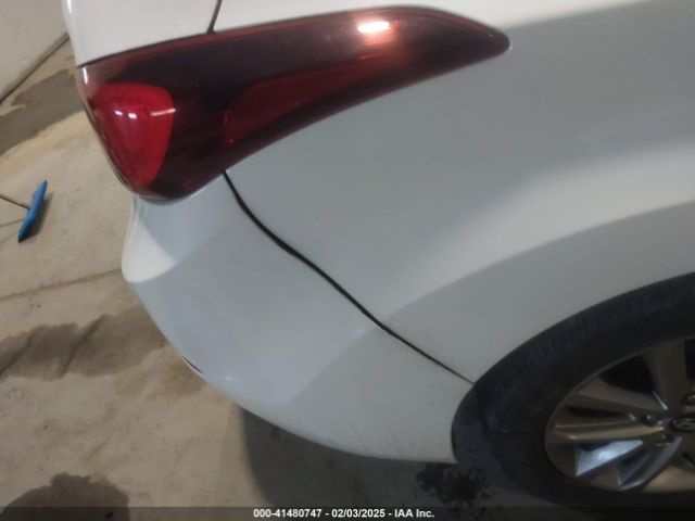 5NPDH4AE7EH457393 Hyundai ELANTRA SE