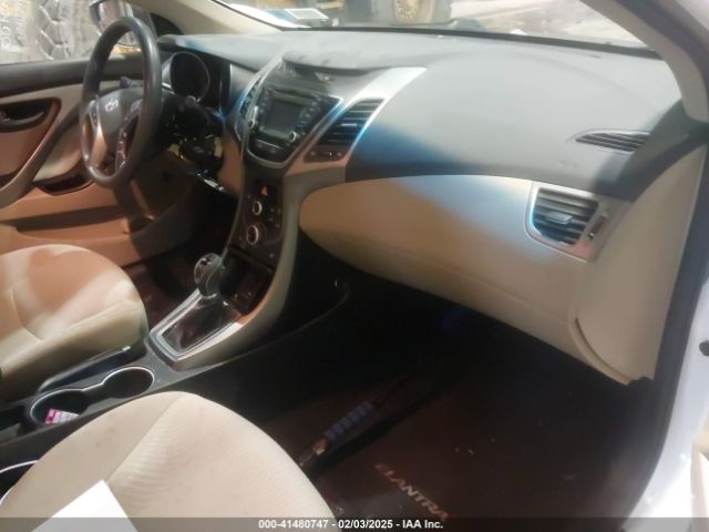 5NPDH4AE7EH457393 Hyundai ELANTRA SE