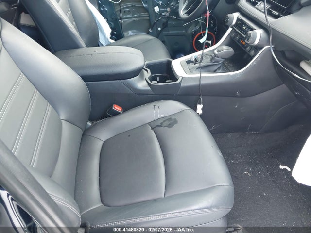 Toyota Rav4 Xle Premium 2024 2T3A1RFV4RW435332 Image 5