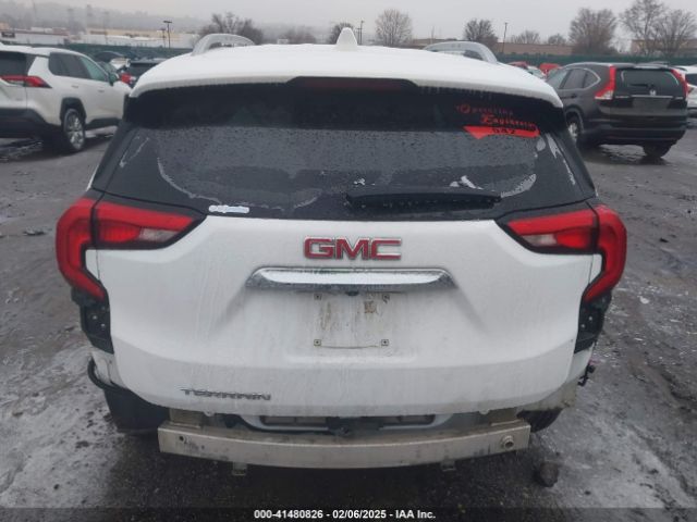 3GKALPEV8KL242778 GMC Terrain Slt