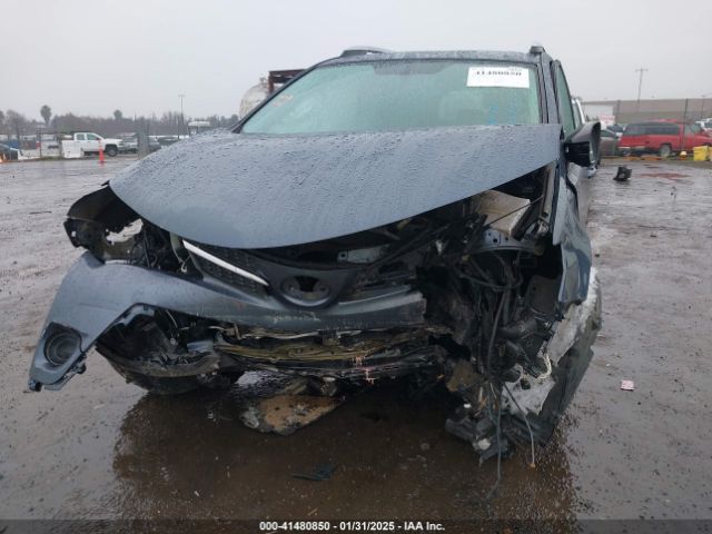 2T3ZFREV7EW115972 Toyota RAV4 LE