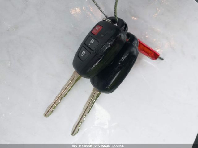 JTDKDTB3XF1111468 Toyota Prius C Two