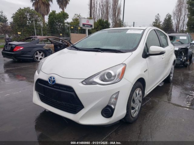 JTDKDTB3XF1111468 Toyota Prius C Two
