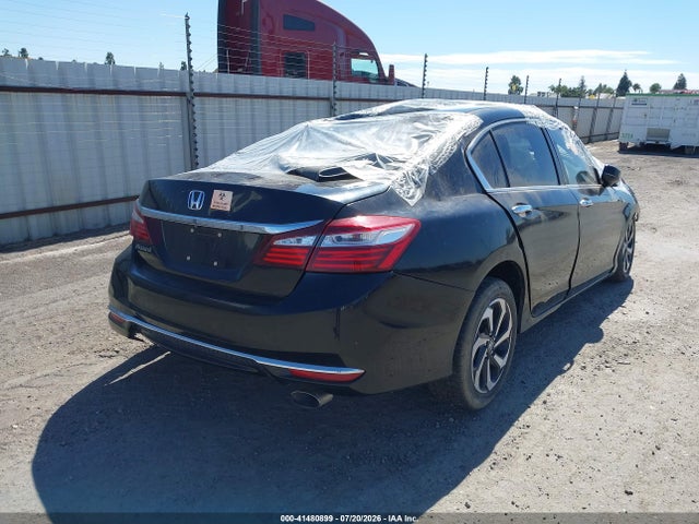 Honda ACCORD EX 2017 1HGCR2F74HA004336 Image 4