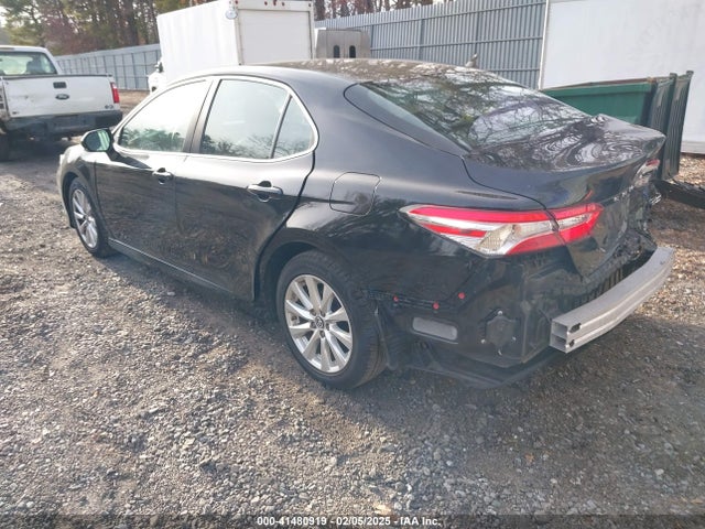 4T1B11HK9JU082723 Toyota CAMRY LE