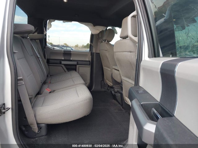 Ford F-150 Xlt 2018 1FTEW1CP0JKE59828 Image 8