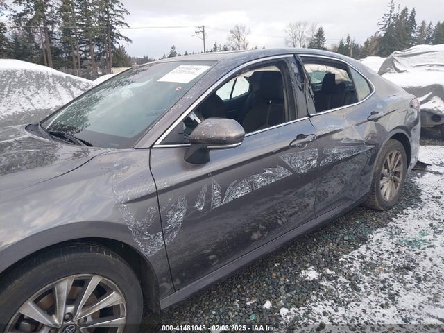 4T1R11AK1MU533740 Toyota CAMRY LE
