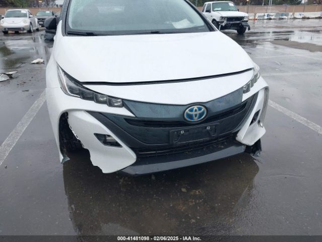 JTDKAMFP0M3169019 Toyota Prius Prime Xle