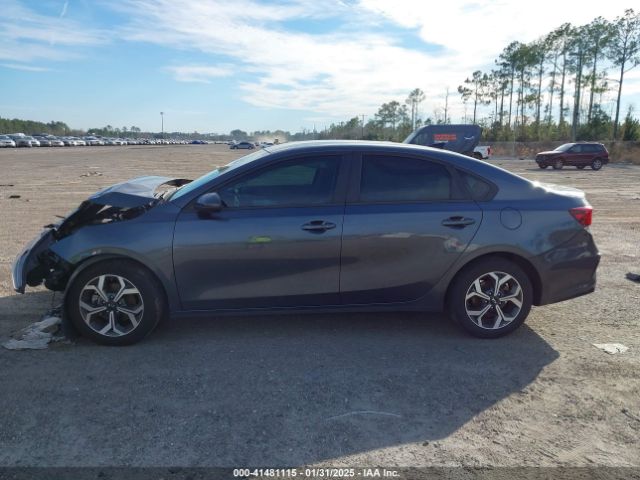 3KPF24AD5ME314012 KIA Forte Lxs