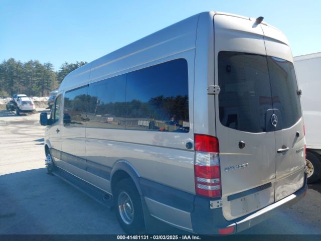 2014 MERCEDES-BENZ SPRINTER 3500 WD3PF4CC4E5929154 Photo 2