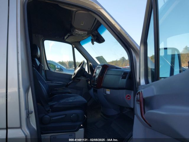 2014 MERCEDES-BENZ SPRINTER 3500 WD3PF4CC4E5929154 Photo 4