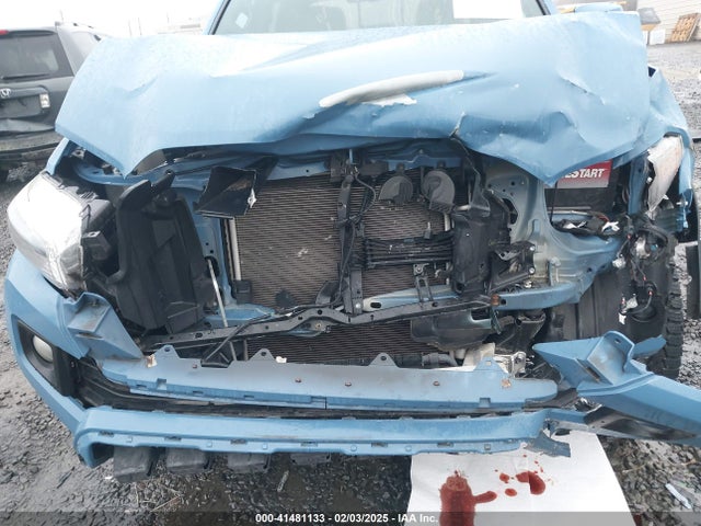 5TFCZ5AN2KX174866 Toyota Tacoma Trd Off Road