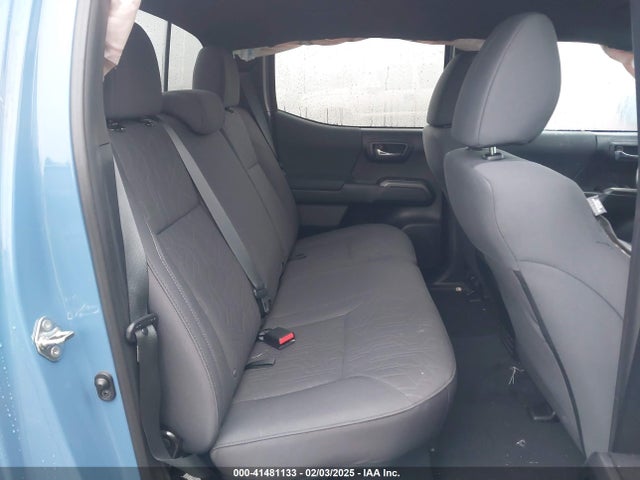 5TFCZ5AN2KX174866 Toyota Tacoma Trd Off Road